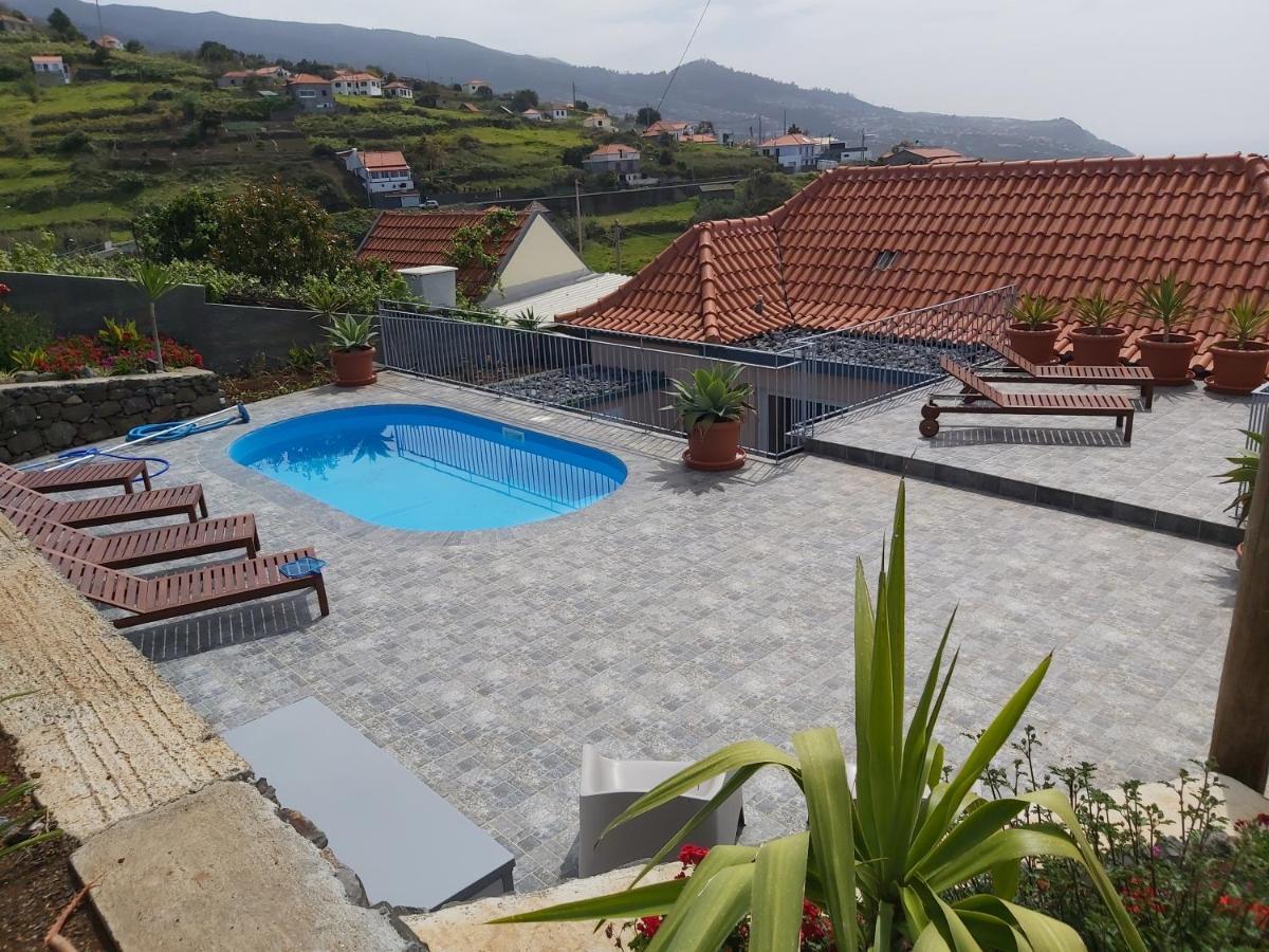 Banda Do Sol Self Catering Cottages Estreito da Calheta Kültér fotó