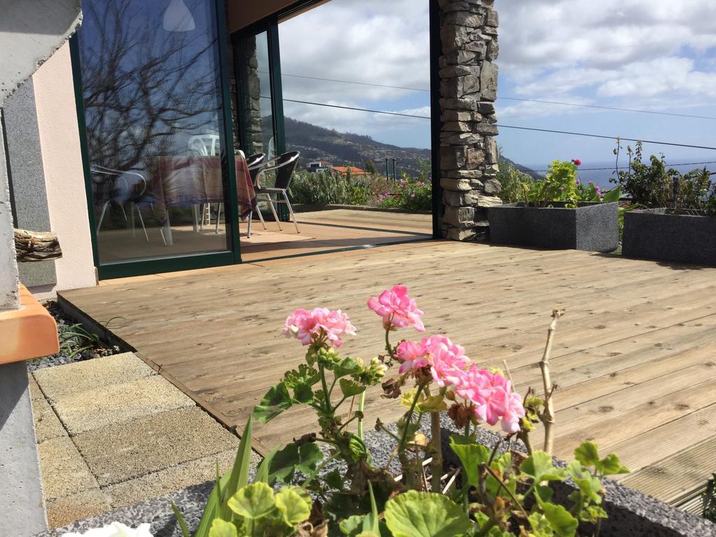 Banda Do Sol Self Catering Cottages Estreito da Calheta Kültér fotó