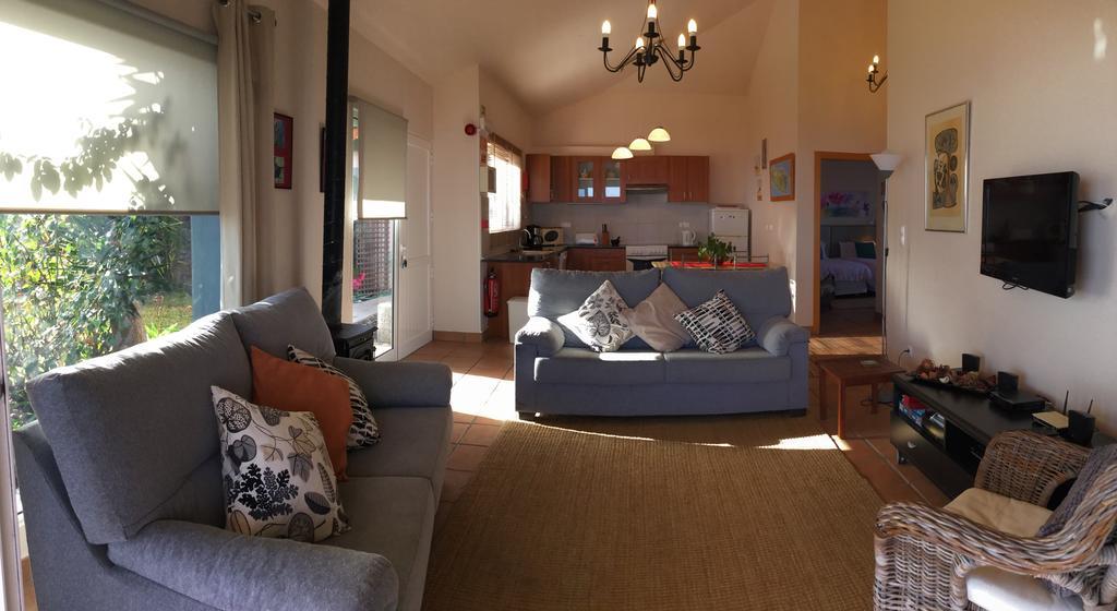 Banda Do Sol Self Catering Cottages Estreito da Calheta Kültér fotó