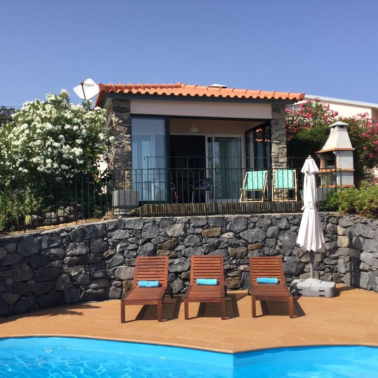 Banda Do Sol Self Catering Cottages Estreito da Calheta Kültér fotó